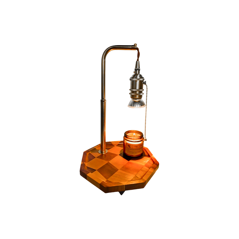 Retro Lysevarmer Lampe Med Messing Og Træ - Gilded Dawn